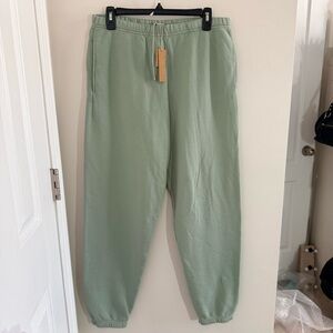 Skims Mineral Green French Terry Jogger Size Medium NWT